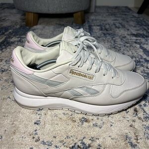 Reebok White Classic Leather SP Lace-Up Sneakers Size 10.5